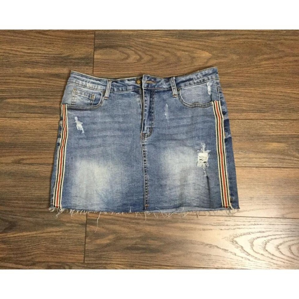 Angek Kiss Y2K Denim skirt‎ XL